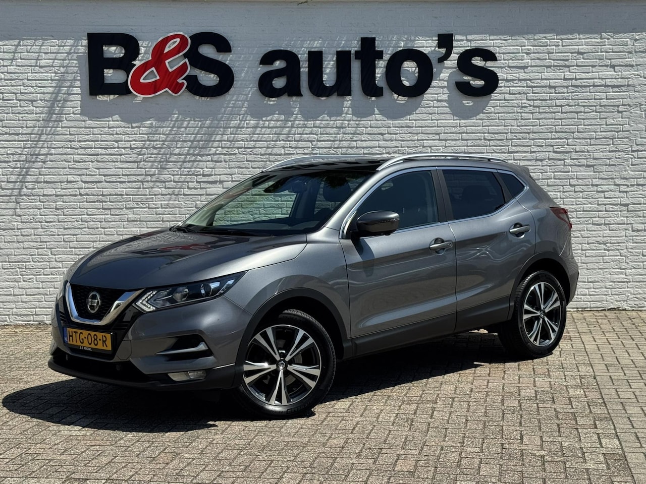 Nissan Qashqai - 1.3 DIG-T Design Edition Cruise control Climate control Trekhaak Apple / Android Keyless - AutoWereld.nl