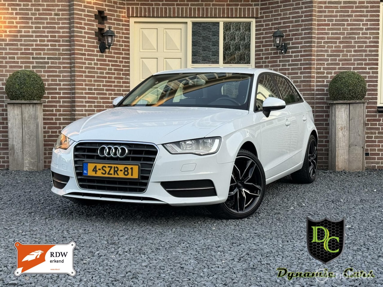 Audi A3 Sportback - 1.2 TFSI *Navi *Cruise *Airco *Trekhk afnb - AutoWereld.nl