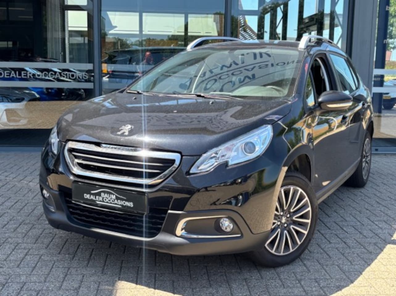 Peugeot 2008 - 1.2 PURETECH ACTIVE NAVI PDC PANORAMA LMV - AutoWereld.nl