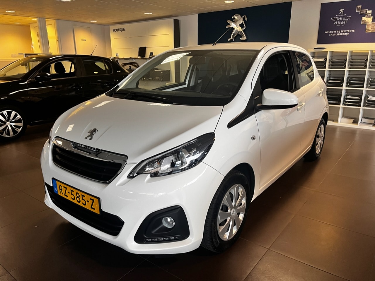Peugeot 108 - 1.0 e-VTi 68pk 5D Active - AutoWereld.nl
