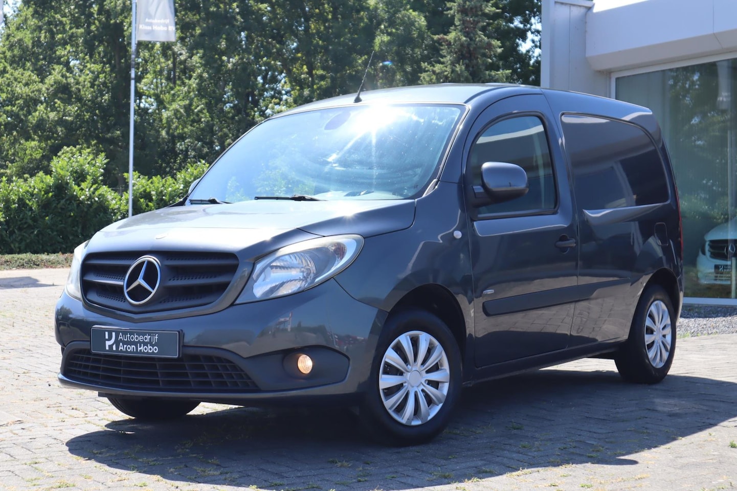 Mercedes-Benz Citan - 109 CDI BlueEFFICIENCY Airco, Trekhaak, Parkeersensoren - AutoWereld.nl