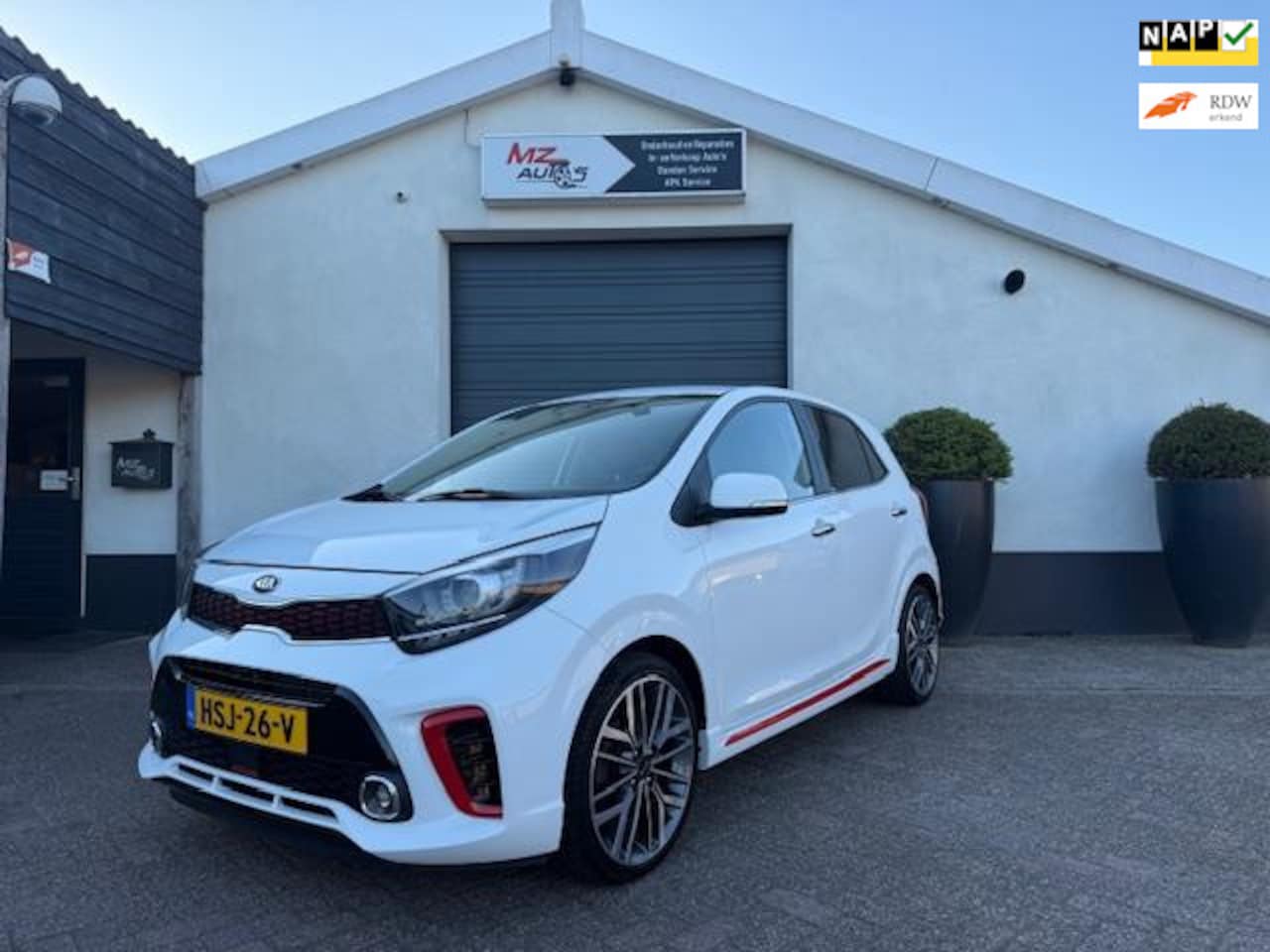 Kia Picanto - 1.0 CVVT First Edition 1.0 CVVT First Edition - AutoWereld.nl