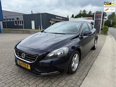 Volvo V40 - 2.0 D2 Momentum Business
