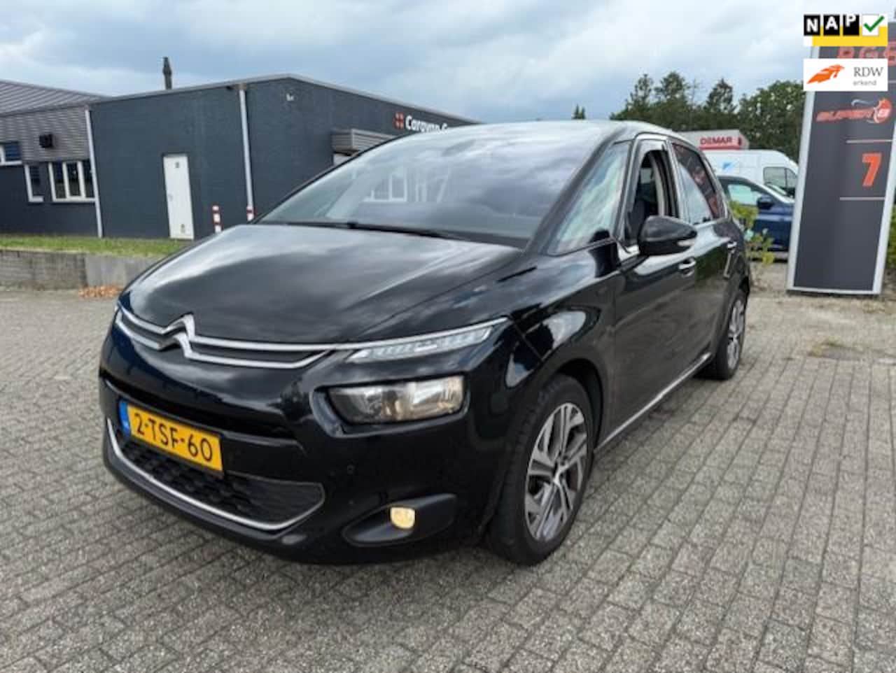 Citroën C4 Picasso - 1.6 e-HDi Intensive 1.6 e-HDi Intensive - AutoWereld.nl