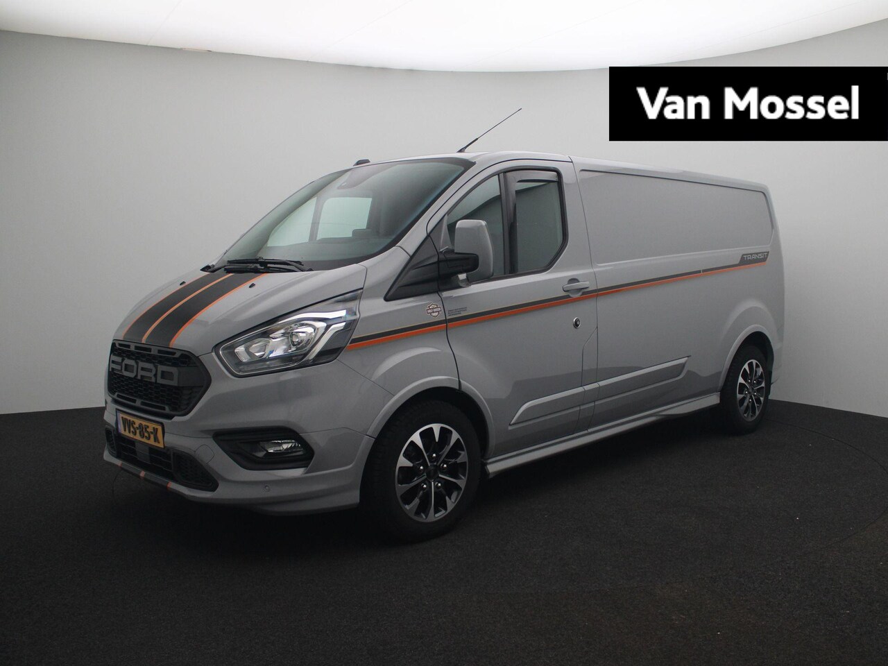 Ford Transit Custom - 320 2.0 TDCI L2H1 Sport | AUT | Navi | Camera | Trekhaak - AutoWereld.nl