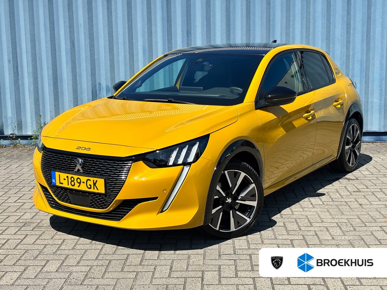 Peugeot 208 - GT-Line GELE GT-Line | Achteruitrijcamera | Airco AUTO | Cruise control Adaptief | Fullscr - AutoWereld.nl