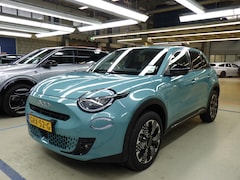 Fiat 600 - 1.2 Hybrid La Prima Verwacht | Vol-Leder | Navigatie | Achteruitrijcamera | Stoelverwarmin