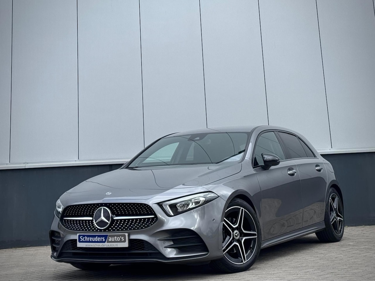 Mercedes-Benz A-klasse - A180 AMG Aut. Sfeer Camera Burmester Keyless 18” - AutoWereld.nl
