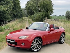 Mazda MX-5 - NC 2.0 S-VT 3TH GENERATION, 6 VERSNELLINGEN