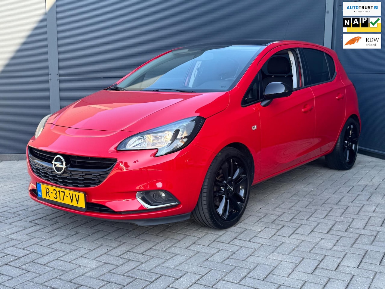 Opel Corsa - 1.4i Edition / Carplay / Sport - AutoWereld.nl