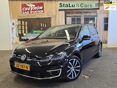 Volkswagen e-Golf - 100KW/LEDER/CARPLAY/WARMTEPOMP/NAP