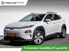 Hyundai Kona Electric - EV Fashion 64 kWh 3-Fase/ Full map navigatie/ HUD/ Camera/ DAB+/ Carplay