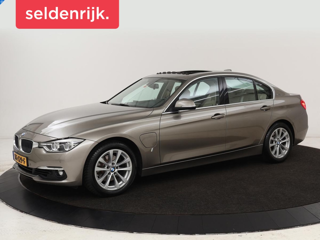 BMW 3-serie - 330e Centennial High Executive | Luxury Line | Schuifdak | Leder | Stoelverwarming | Navig - AutoWereld.nl