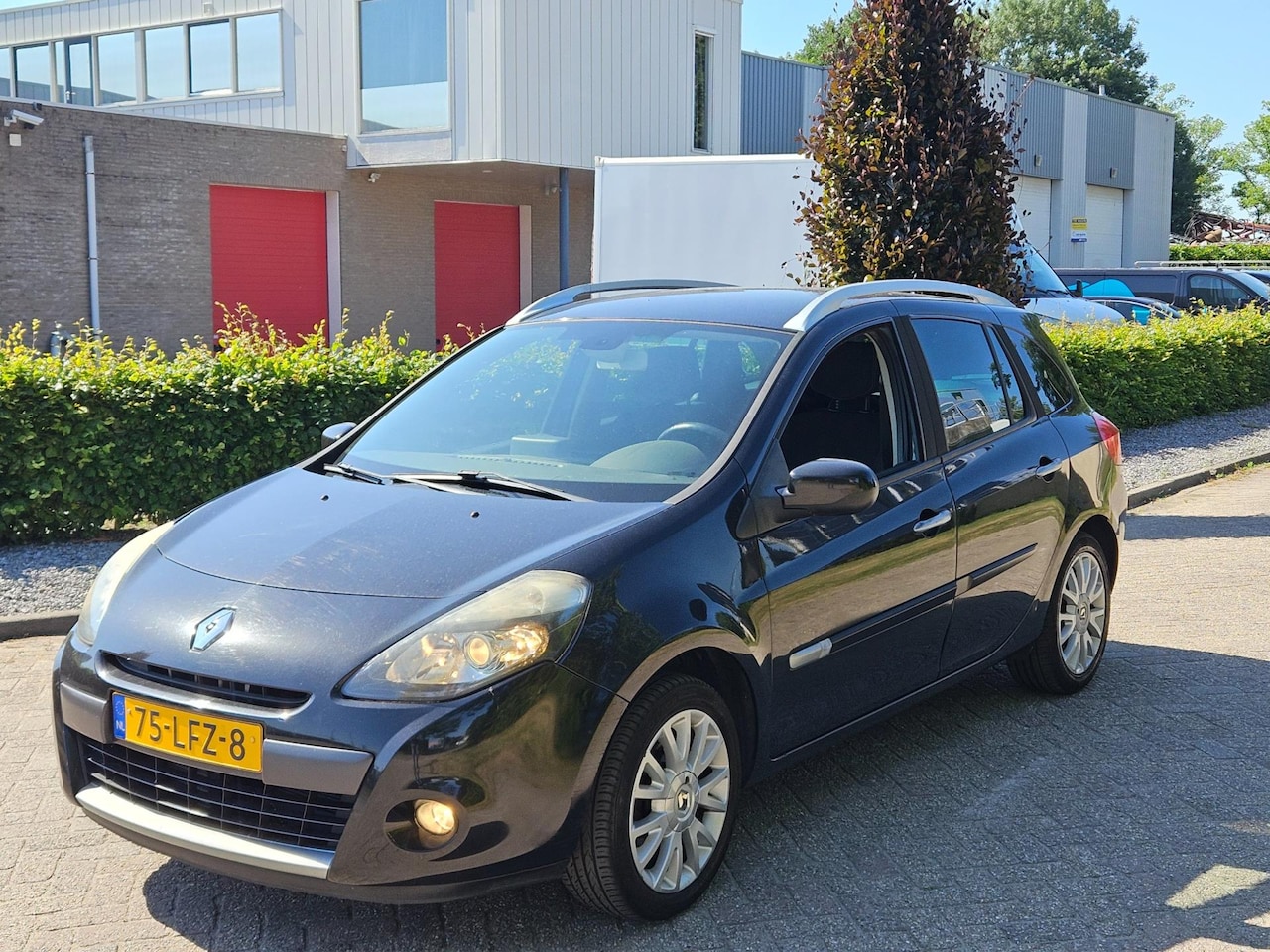 Renault Clio Estate - 1.2 TCE Sélection Business Sport 1.2 TCE Sélection Business Sport - AutoWereld.nl