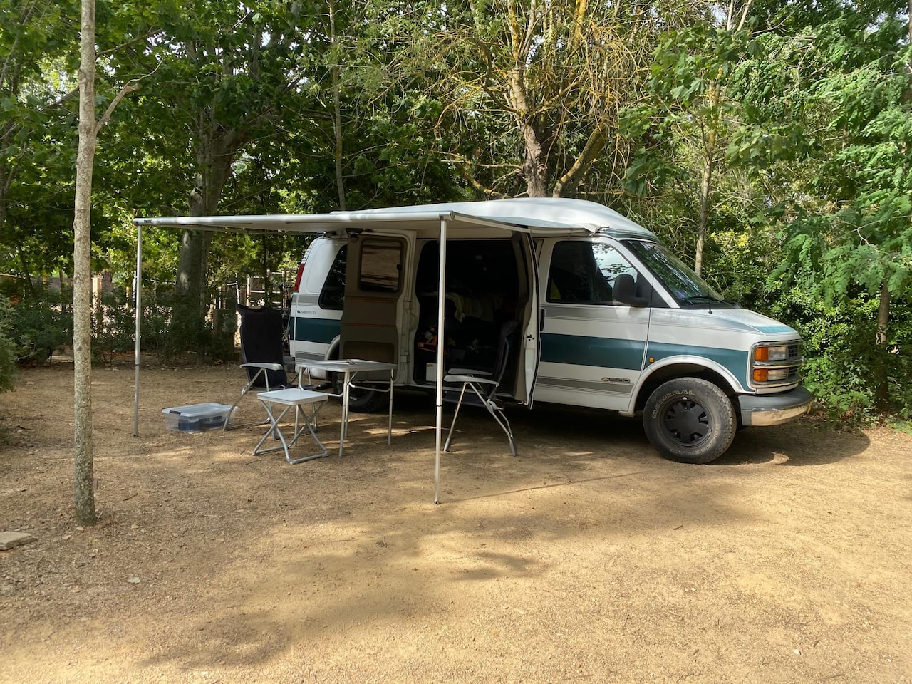 Chevrolet Chevy Van - Camper uitvoering - AutoWereld.nl