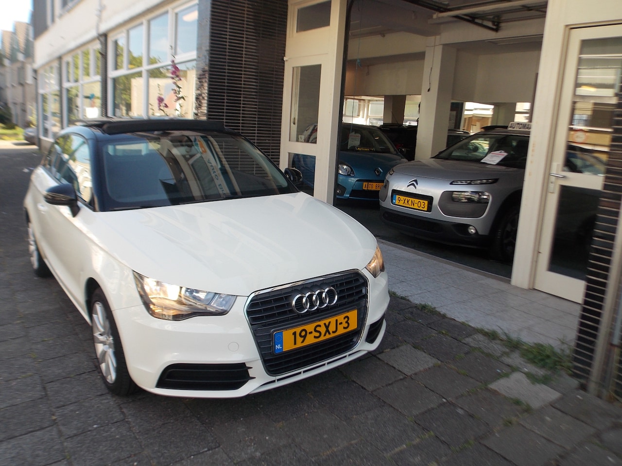 Audi A1 - 1.2 TFSI Connect CRUISE PANODAK NAVIGATIE - AutoWereld.nl
