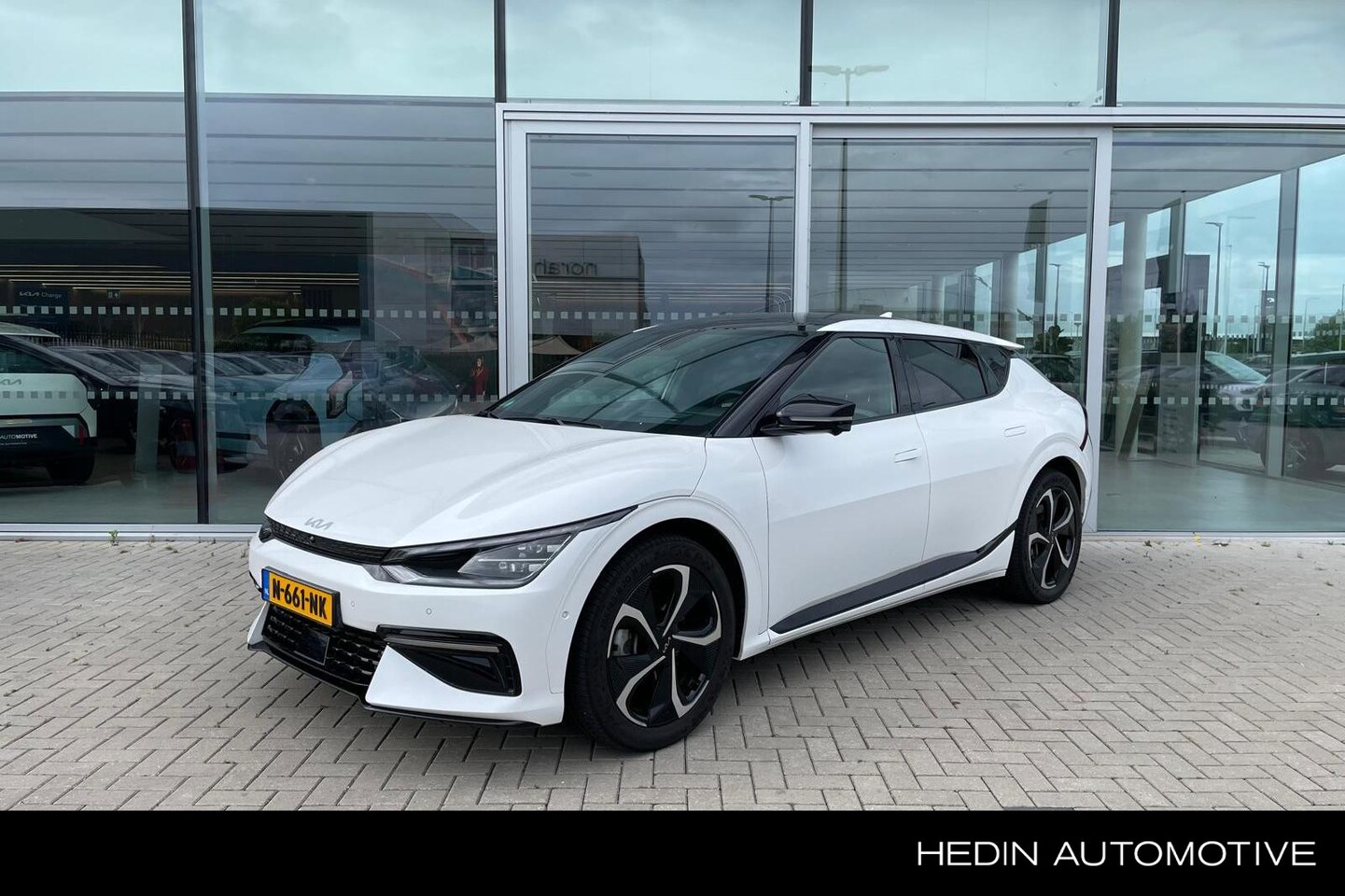Kia EV6 - GT-Line AWD 77.4 kWh | 1 Eigenaar | Panorama dak | 1600 KG Trek gewicht - AutoWereld.nl