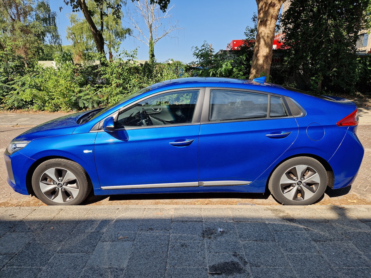 Hyundai IONIQ - Premium EV Adaptive Cruise Control | Lane Assist | Airco Defect - AutoWereld.nl