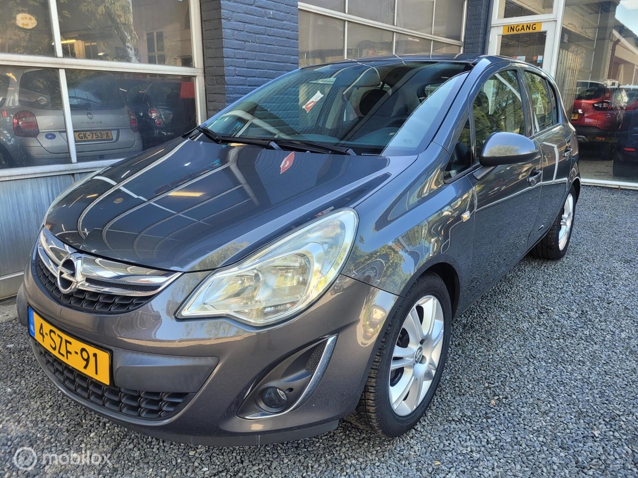 Opel Corsa - 1.2-16V Cosmo | AIRCO | APK | ALLSEASON - AutoWereld.nl
