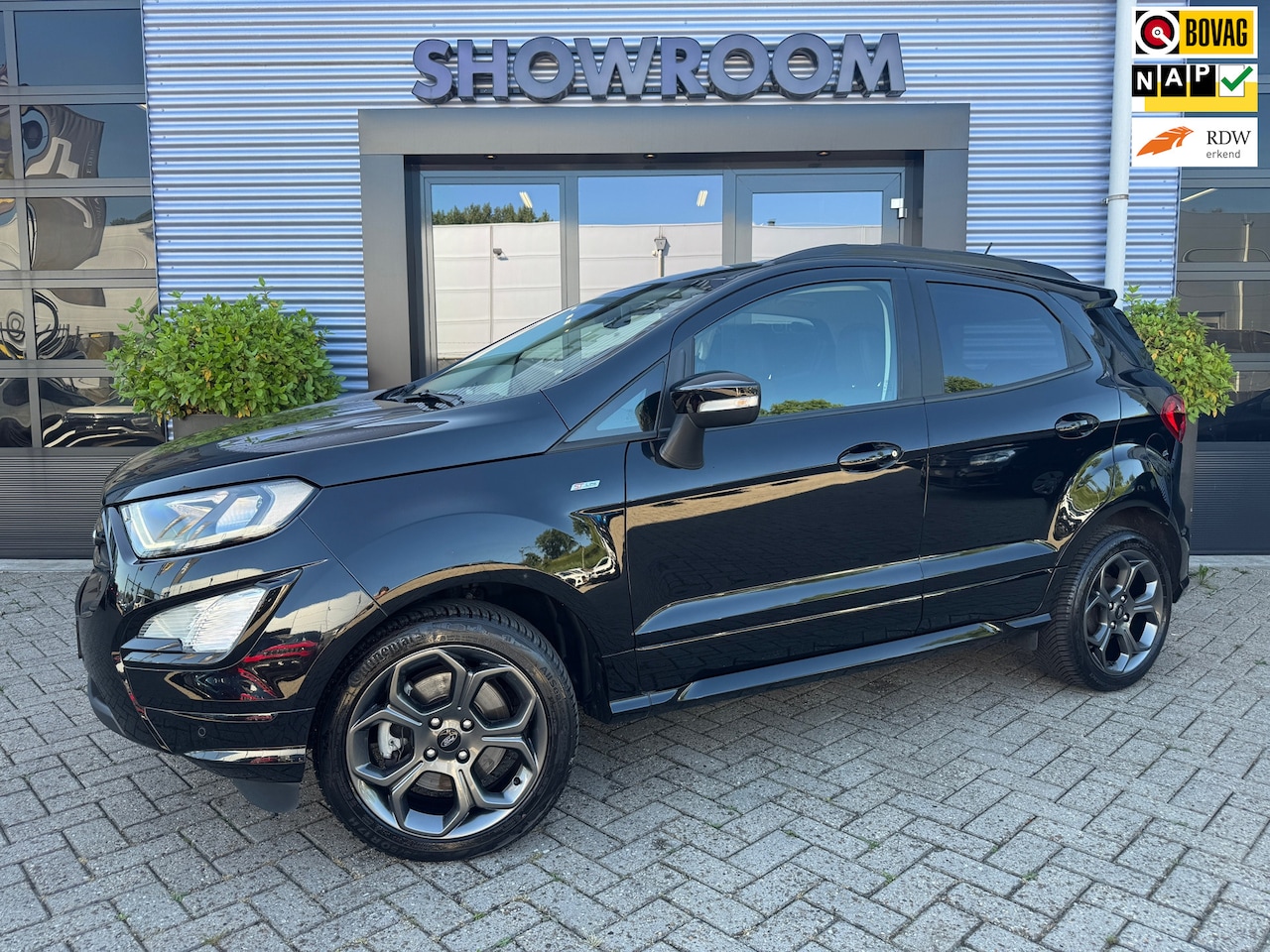 Ford EcoSport - 1.0 EcoBoost ST-Line Automaat Black Cruisecontrol|Trekhaak|Applecarplay|Navi - AutoWereld.nl