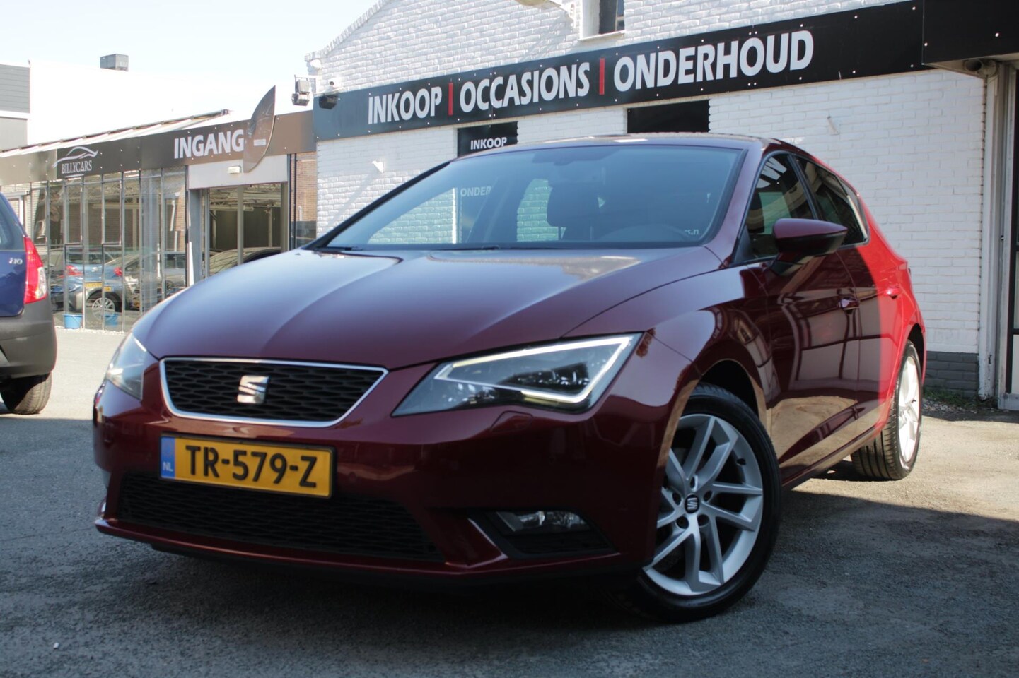 SEAT Leon - 1.2 TSI Style / PDC / Navi / CruiseControl / AUTOMAAT / - AutoWereld.nl