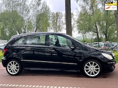 Mercedes-Benz B-klasse - 170 PANORAMAAIRCOAPKKOOPJE