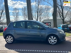 Renault Clio - 1.6-16V Dynamique Luxe LPGAIRCOAUTOMAATKOOPJE