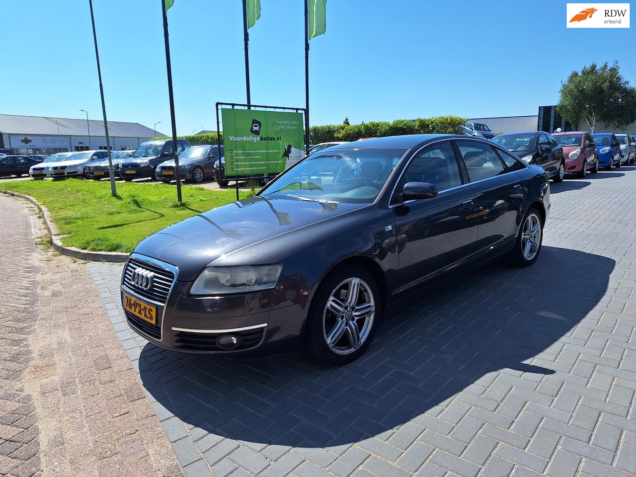 Audi A6 Limousine - 2.4 Pro Line Business / AUTOMAAT / APK oktober 2025 - AutoWereld.nl