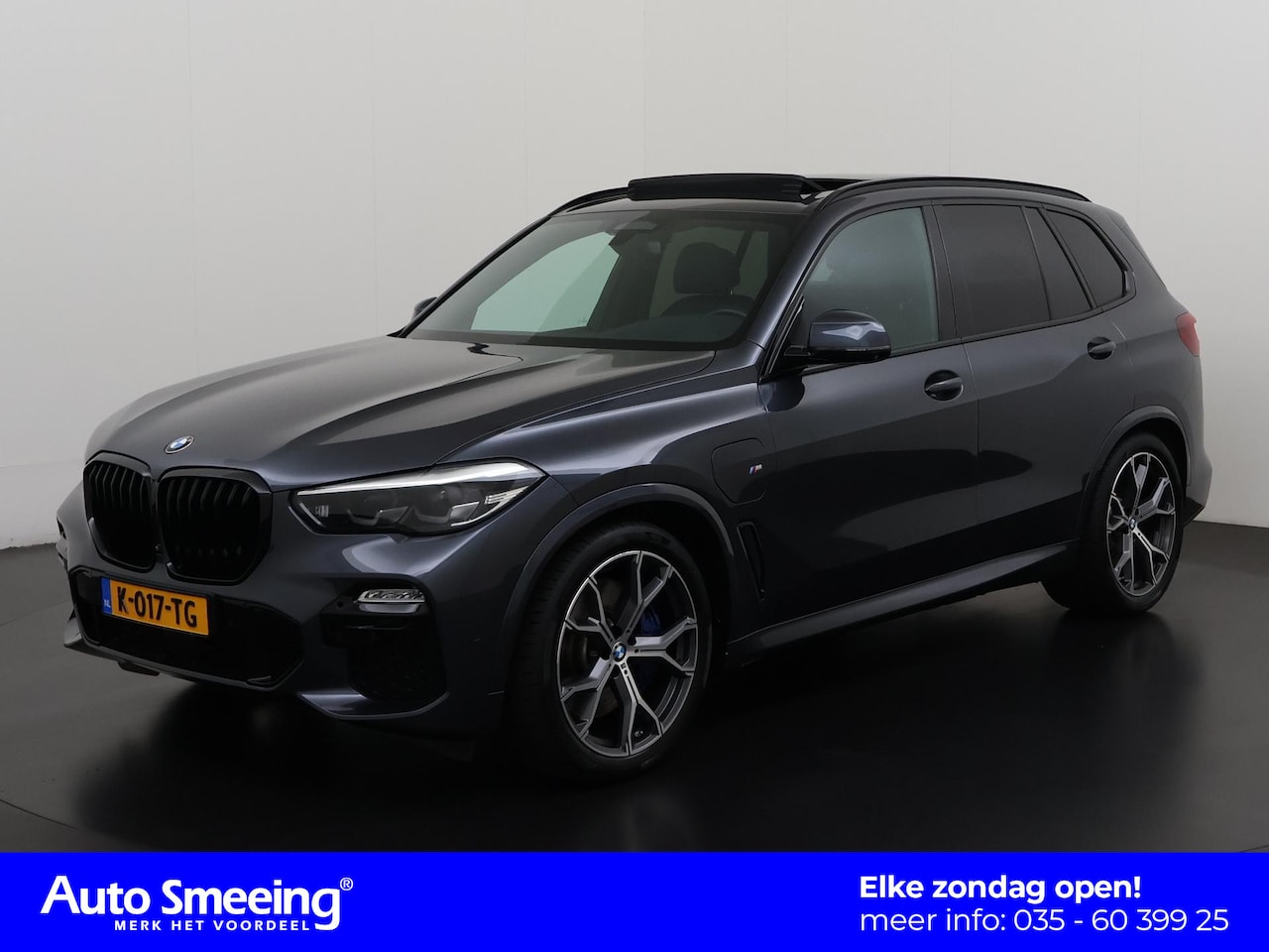 BMW X5 - xDrive45e M Sport Shadow Line | Panoramadak | Trekhaak | Zondag Open! - AutoWereld.nl