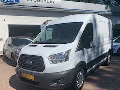 Ford Transit - 310 2.0 TDCI L2H2 Trend 130pk Automaat | Camera | Navi | Voorruitverw. | Cruise | Trekhaak