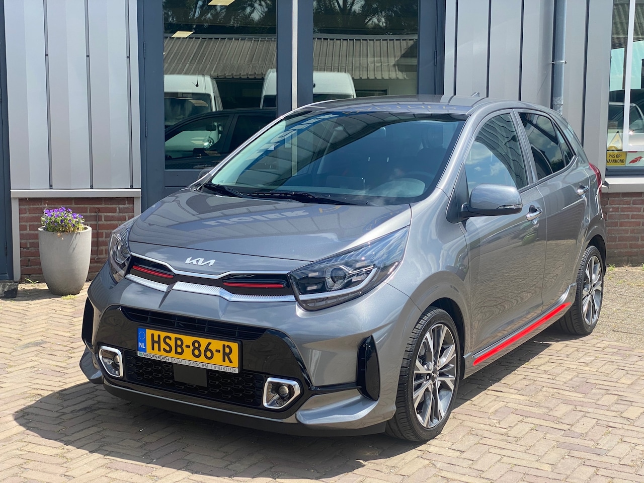 Kia Picanto - 1.2 GT-Line 4cilinder - AutoWereld.nl