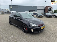 Volkswagen Golf - 2.0 GTI