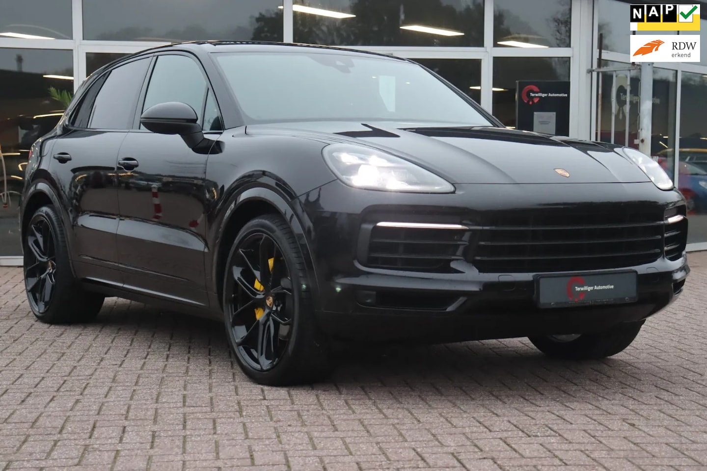 Porsche Cayenne - 3.0 | PANO | MATRIX | CHRONO | SPORTSTOELEN | BOSE | 22" | - AutoWereld.nl