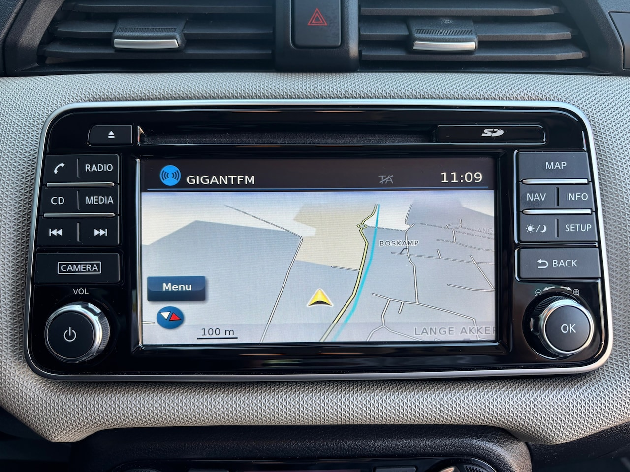 Nissan Micra - 0.9 IG-T N-Connecta 0.9 IG-T N-Connecta