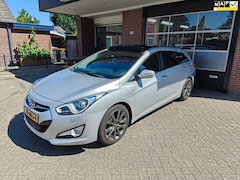 Hyundai i40 Wagon - 2.0 GDI i-Catcher, Panorama, Trekhaak, Leer, Clima, Cruise, Bluetooth, NAP