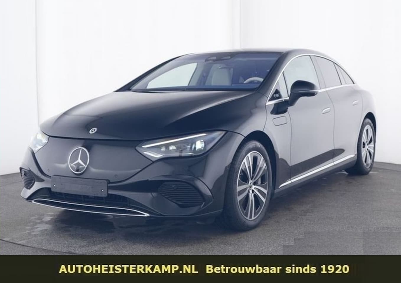 Mercedes-Benz EQE - 300 Premium Head-Up 360 Camera Memory Pakket Navi 19 Inch Trekhaak - AutoWereld.nl