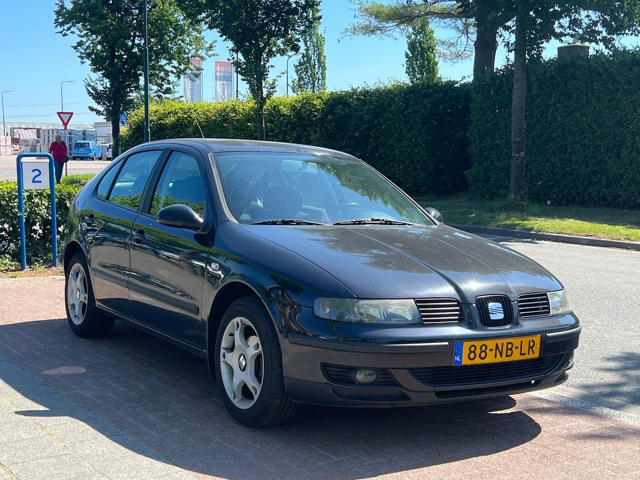 SEAT Leon - 1.6 Sport *APK 03-2026 | Vaste Prijs - AutoWereld.nl