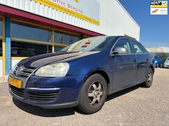 Volkswagen Jetta - 2.0 FSI Comfortline Business
