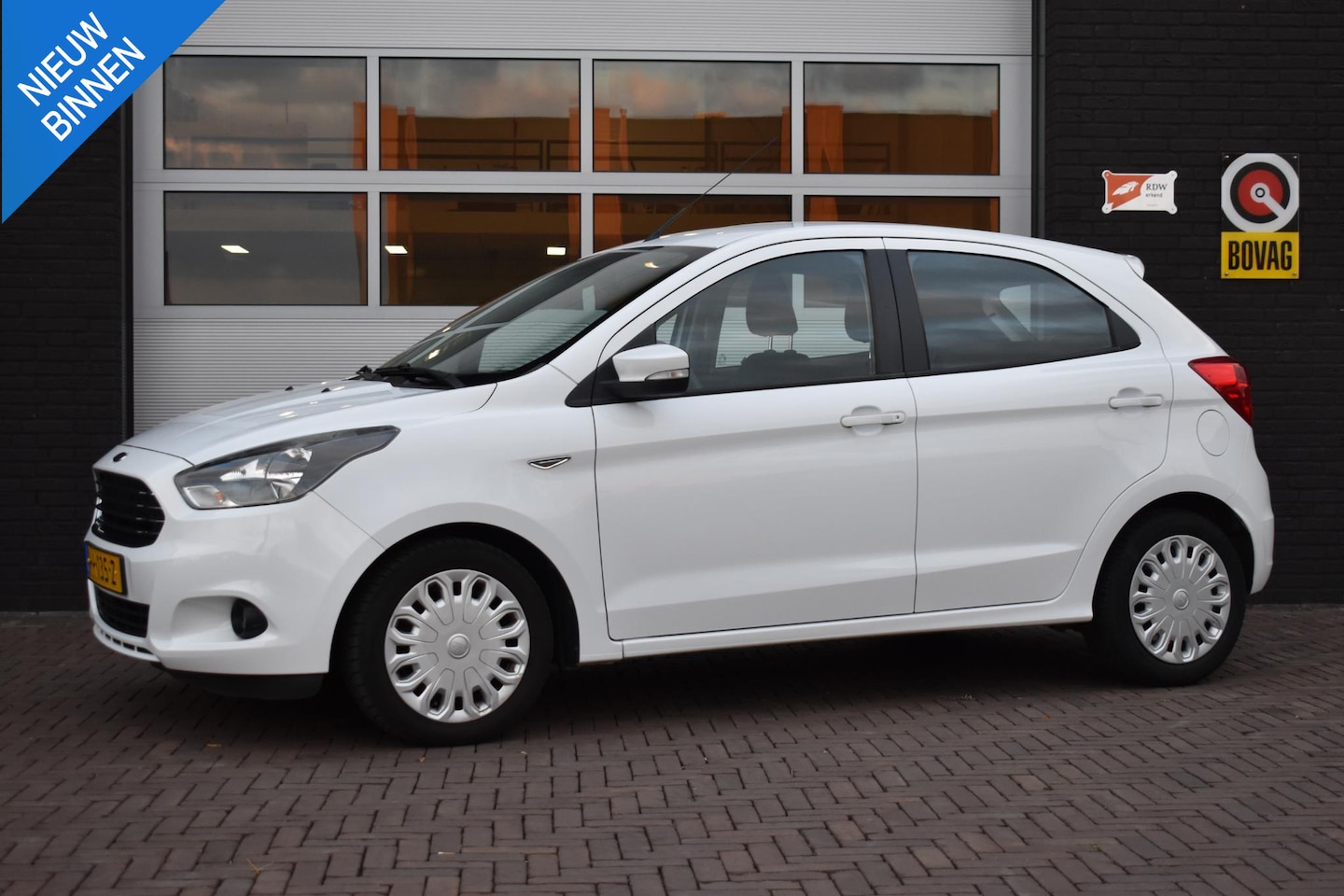 Ford Ka - 1.2 Trend Essential | 5 drs | Airco | Nette auto - AutoWereld.nl