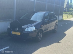 Volkswagen Polo - 1.4-16V Comfortline NAP/APK/AIRCO