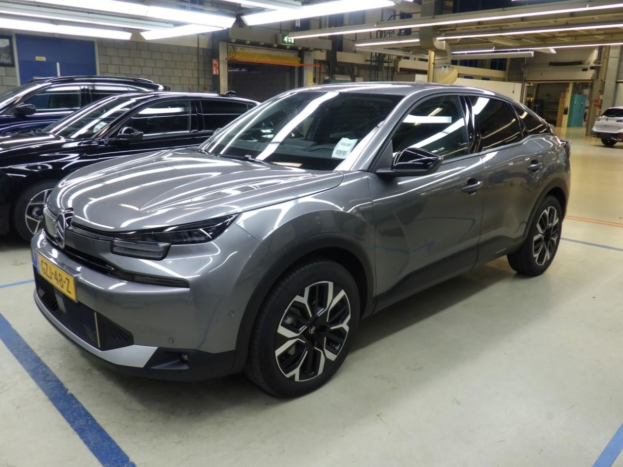 Citroën C4 - 1.2 Hybrid 136 Max Verwacht !! | Navigatie | Adaptive Cruise | Achteruitrijcamera | Stoelv - AutoWereld.nl