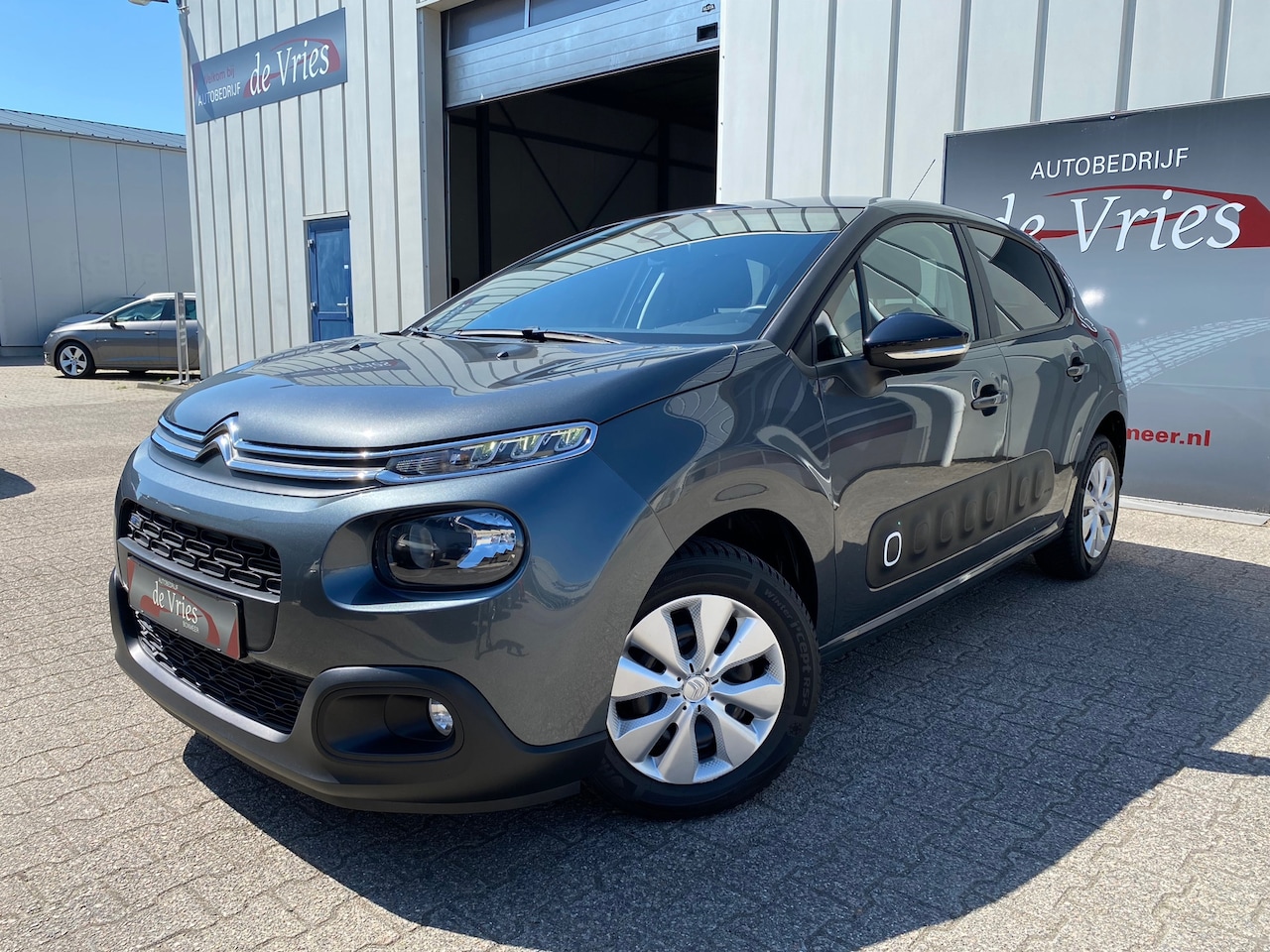 Citroën C3 - 1.2 PureTech Airco / Cruise / Navi / Apple Carplay-Android Auto / PDC - AutoWereld.nl