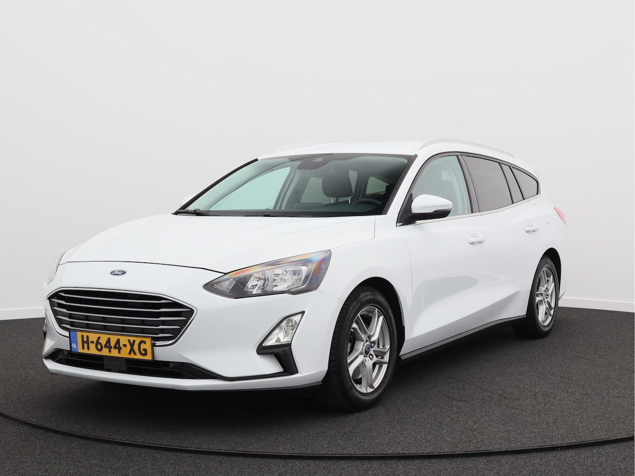 Ford Focus Wagon - 1.0 EcoBoost Trend Edition Business/ trekhaak/ zeer mooi! - AutoWereld.nl