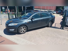 Ford Mondeo - 2.0 sedan, airco, elektr ramen, cruise control