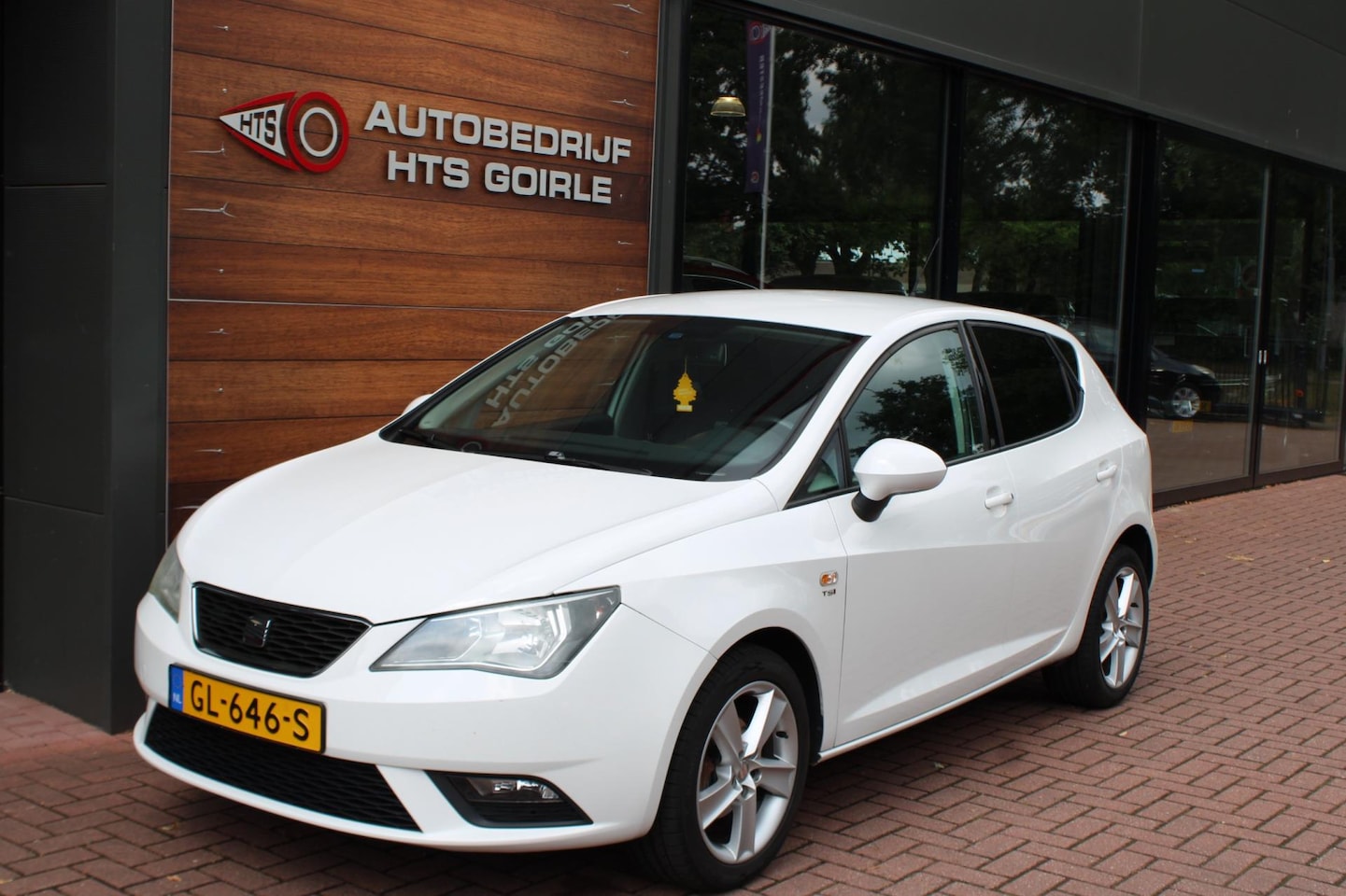 SEAT Ibiza - 1.2 TSI FR 1.2 TSI FR - AutoWereld.nl