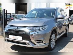 Mitsubishi Outlander - 2.4 PHEV Instyle Keyless Camera Nieuwstaat