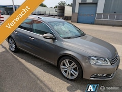 Volkswagen Passat Variant - 1.4 TSI Highline BlueMotion | NL