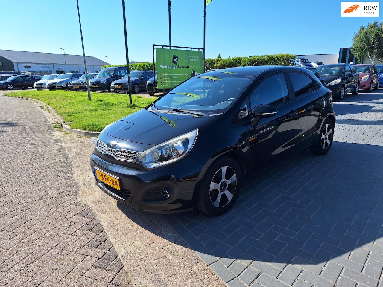 Kia Rio - 1.2 CVVT Design Edition / Nette auto / APK april 2026 - AutoWereld.nl