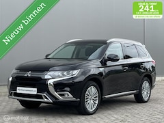 Mitsubishi Outlander - 2.4 PHEV, Full LED, Trekhaak, Dealer