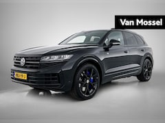 Volkswagen Touareg - 3.0 TSi eHybrid 4MOTION R | 462 PK | R-Line | Lederen Bekleding | Black Style | Panorama S